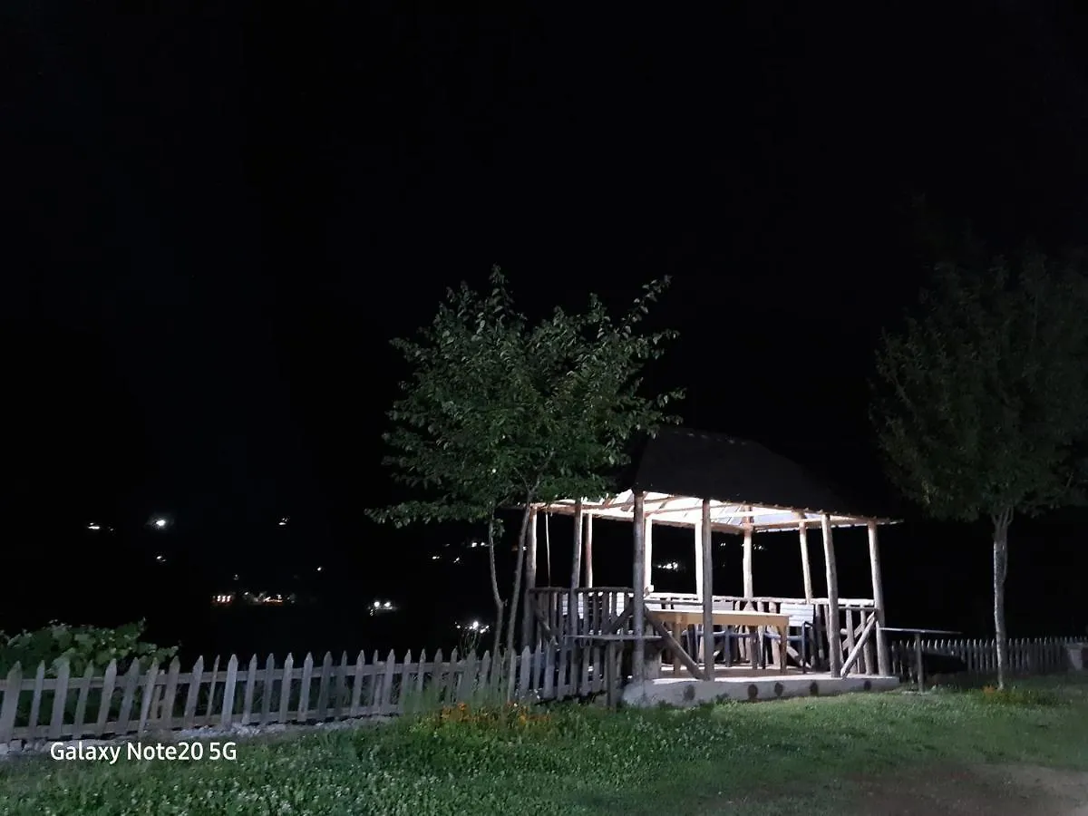 ゲストハウス Mountain Vista Guesthouse Shkafi テス アルバニア